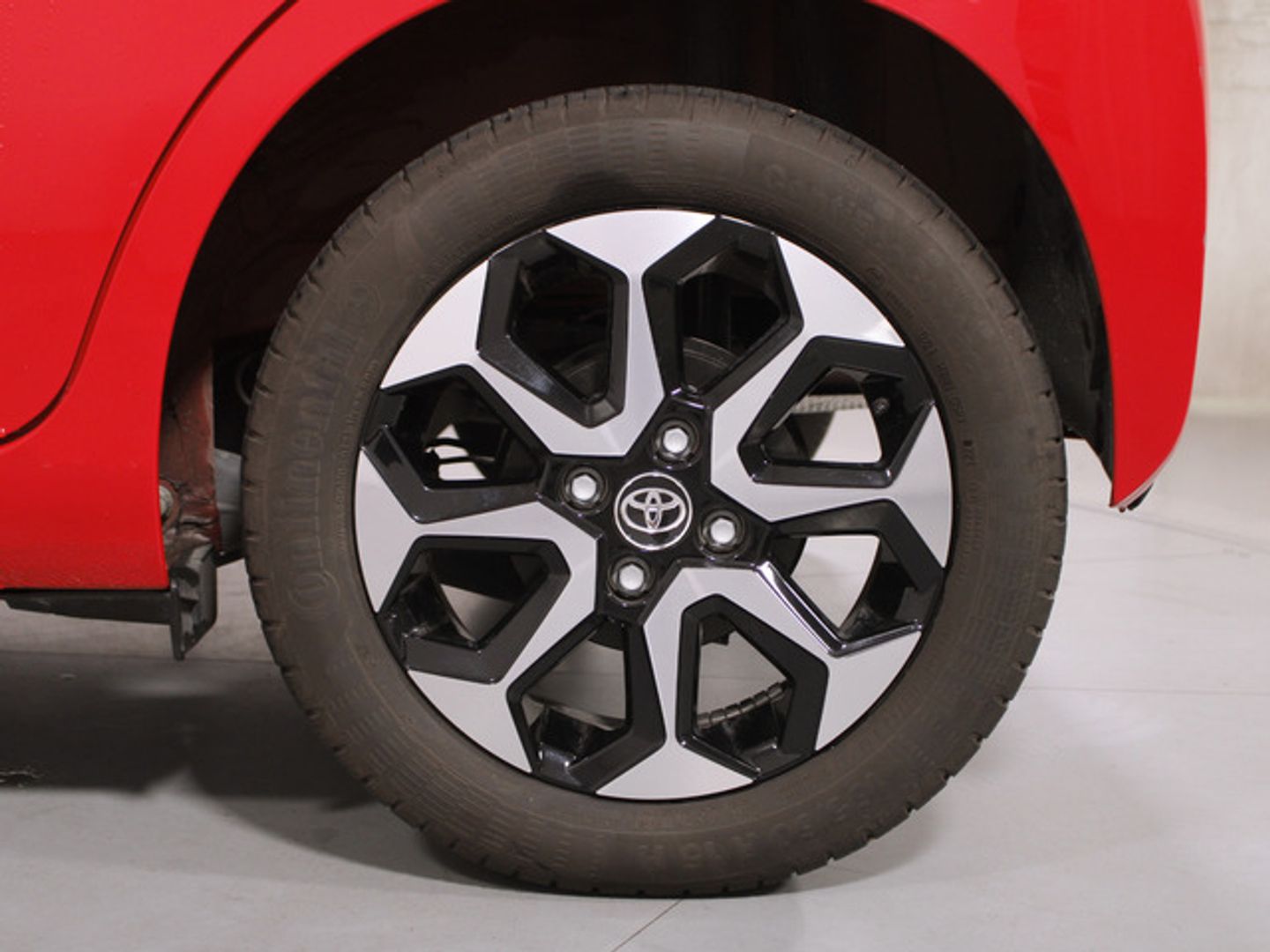 Toyota Aygo 1.0 70 x-play X-Shift 53 kW (72 CV)