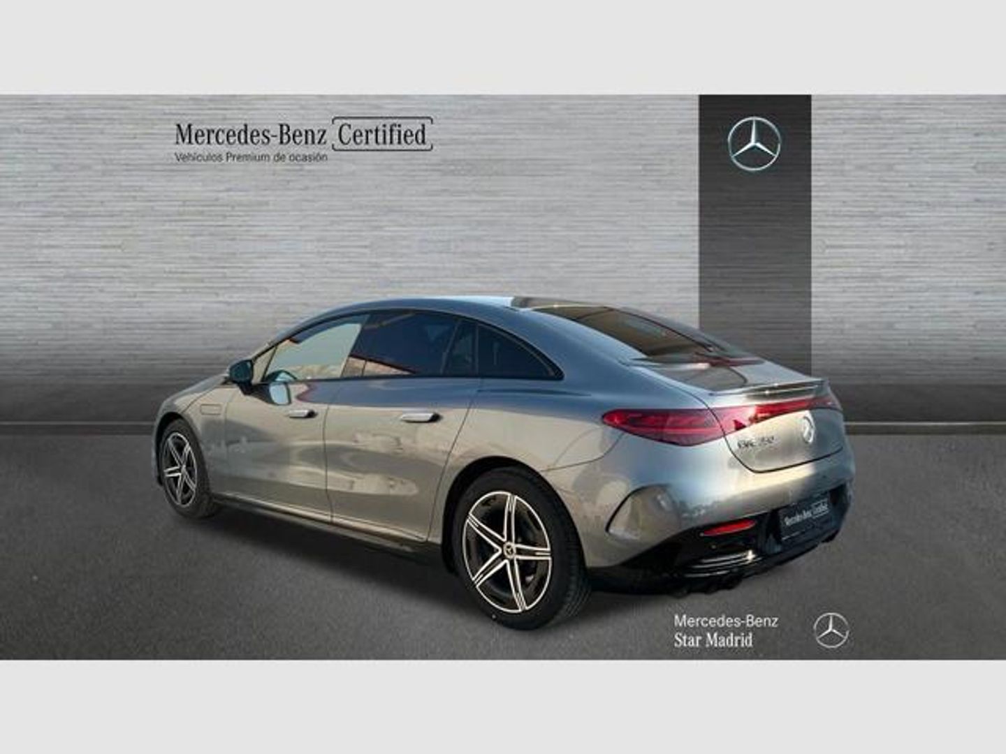 Mercedes-Benz EQE Berlina 350 215 kW (292 CV)