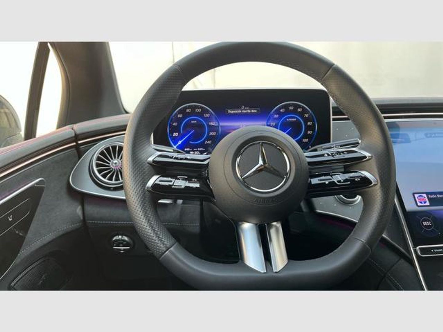 Mercedes-Benz EQE Berlina 350 215 kW (292 CV)
