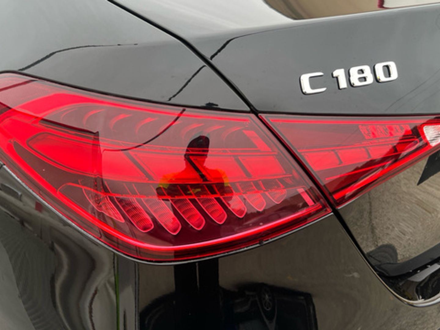 Mercedes-Benz Clase C 180 125 kW (170 CV)