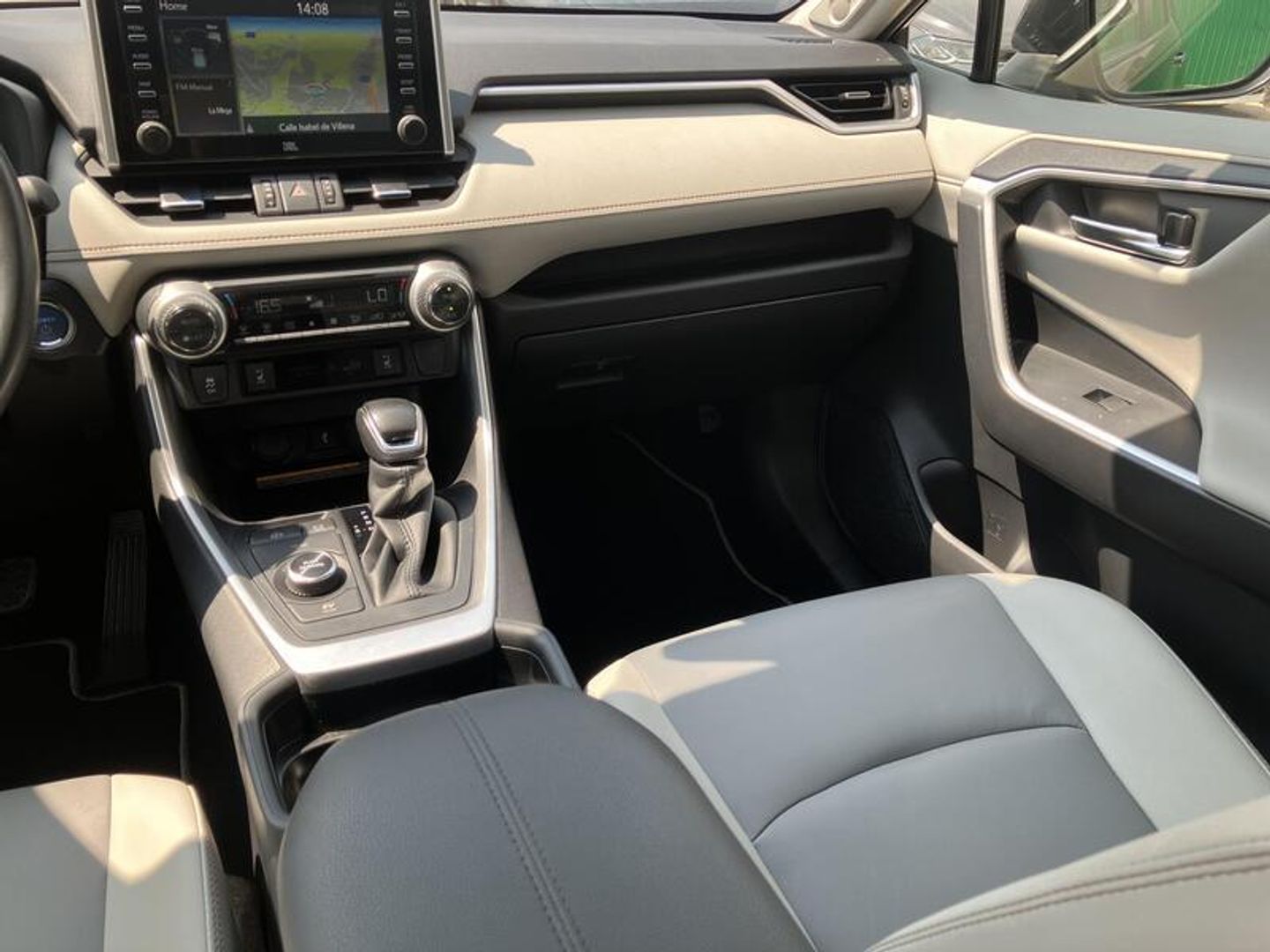 Toyota Rav4 2.5l hybrid Luxury 4WD 163 kW (222 CV)