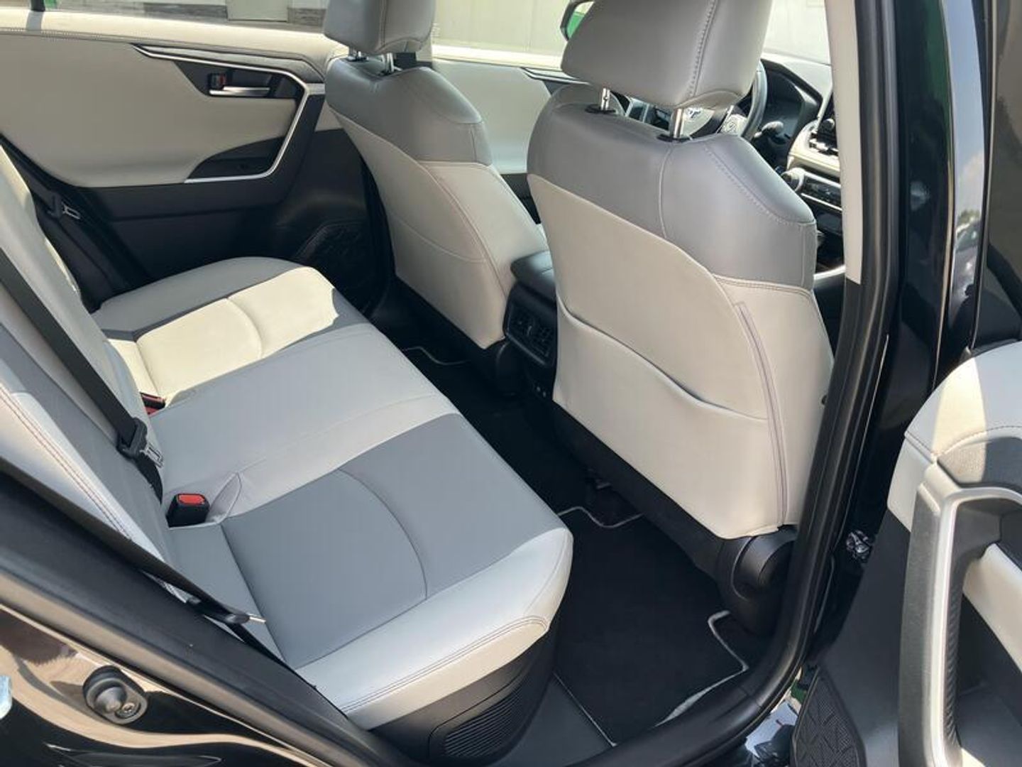 Toyota Rav4 2.5l hybrid Luxury 4WD 163 kW (222 CV)