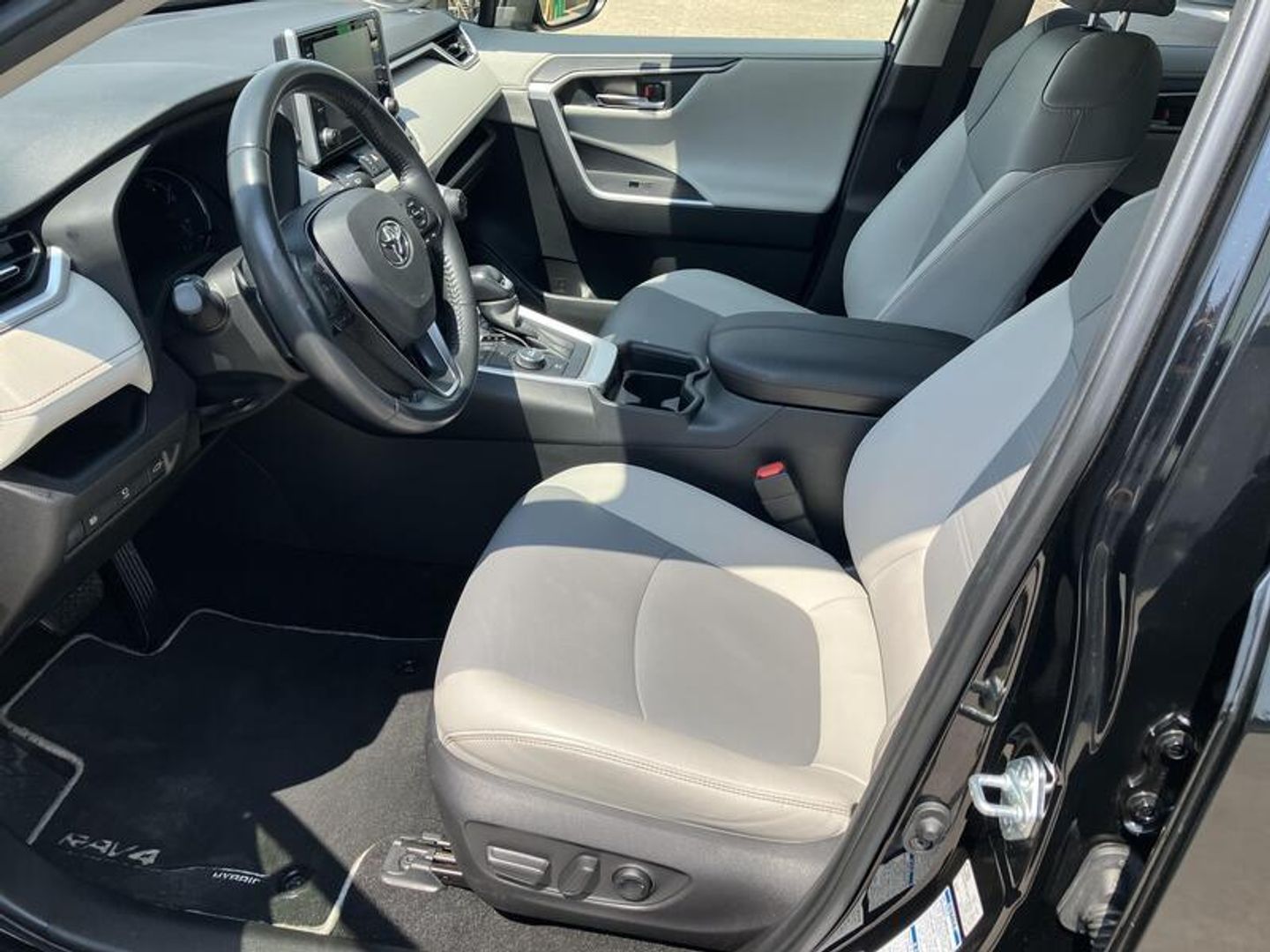 Toyota Rav4 2.5l hybrid Luxury 4WD 163 kW (222 CV)