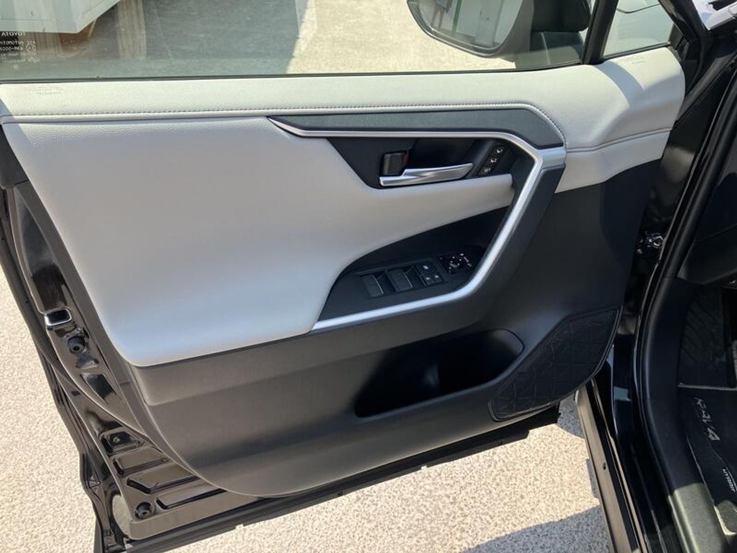 Toyota Rav4 2.5l hybrid Luxury 4WD 163 kW (222 CV)
