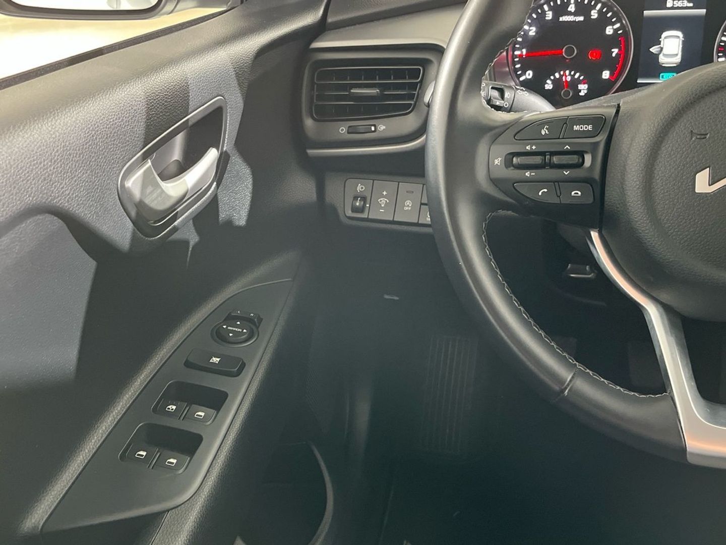 Kia Stonic 1.0 T-GDi MHEV MT Concept 74 kW (100 CV)