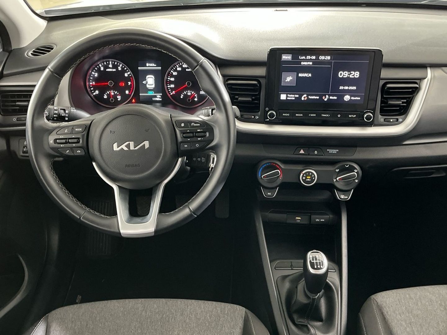 Kia Stonic 1.0 T-GDi MHEV MT Concept 74 kW (100 CV)
