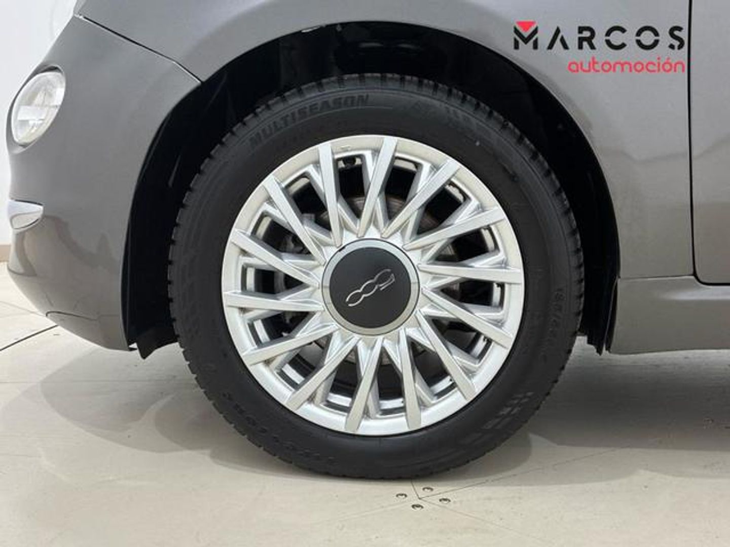 Fiat 500 1.0 Hybrid Dolcevita 51 kW (70 CV)