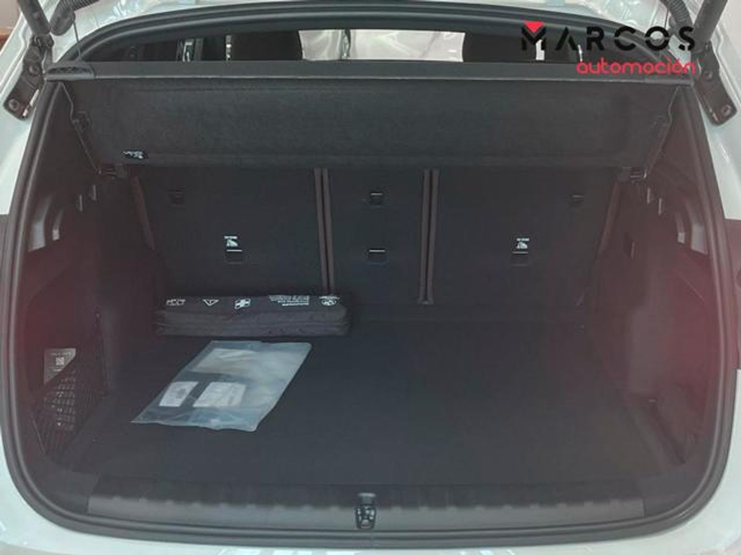 BMW iX1 xDrive30 230 kW (313 CV)