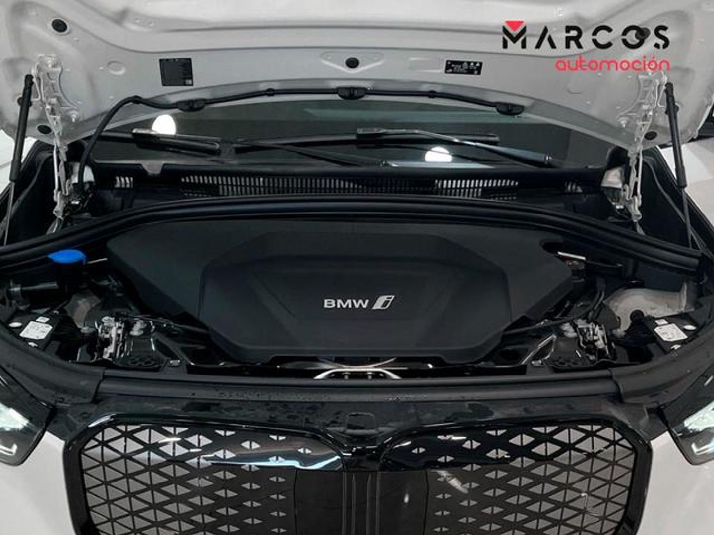BMW iX1 xDrive30 230 kW (313 CV)