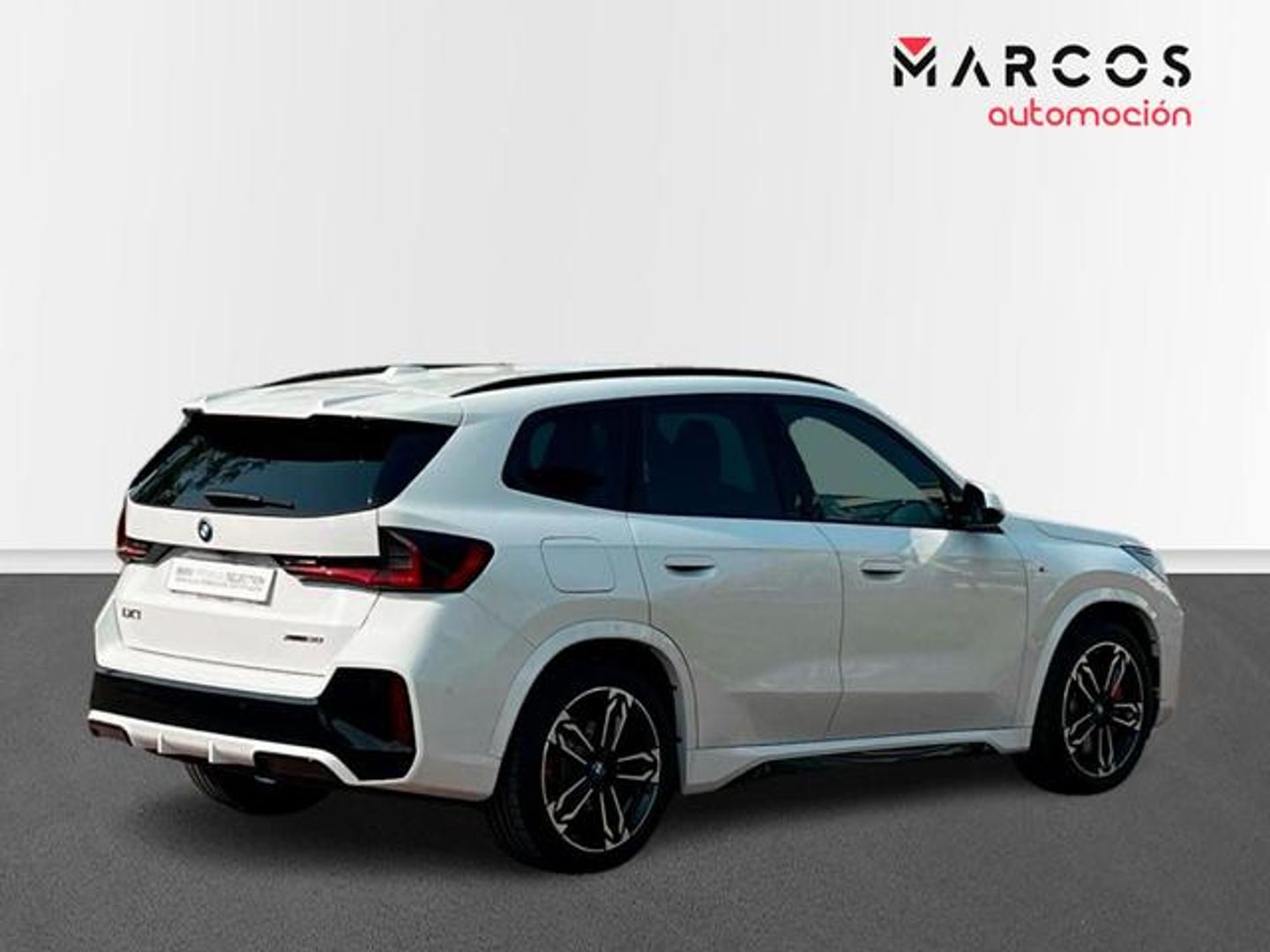 BMW iX1 xDrive30 230 kW (313 CV)