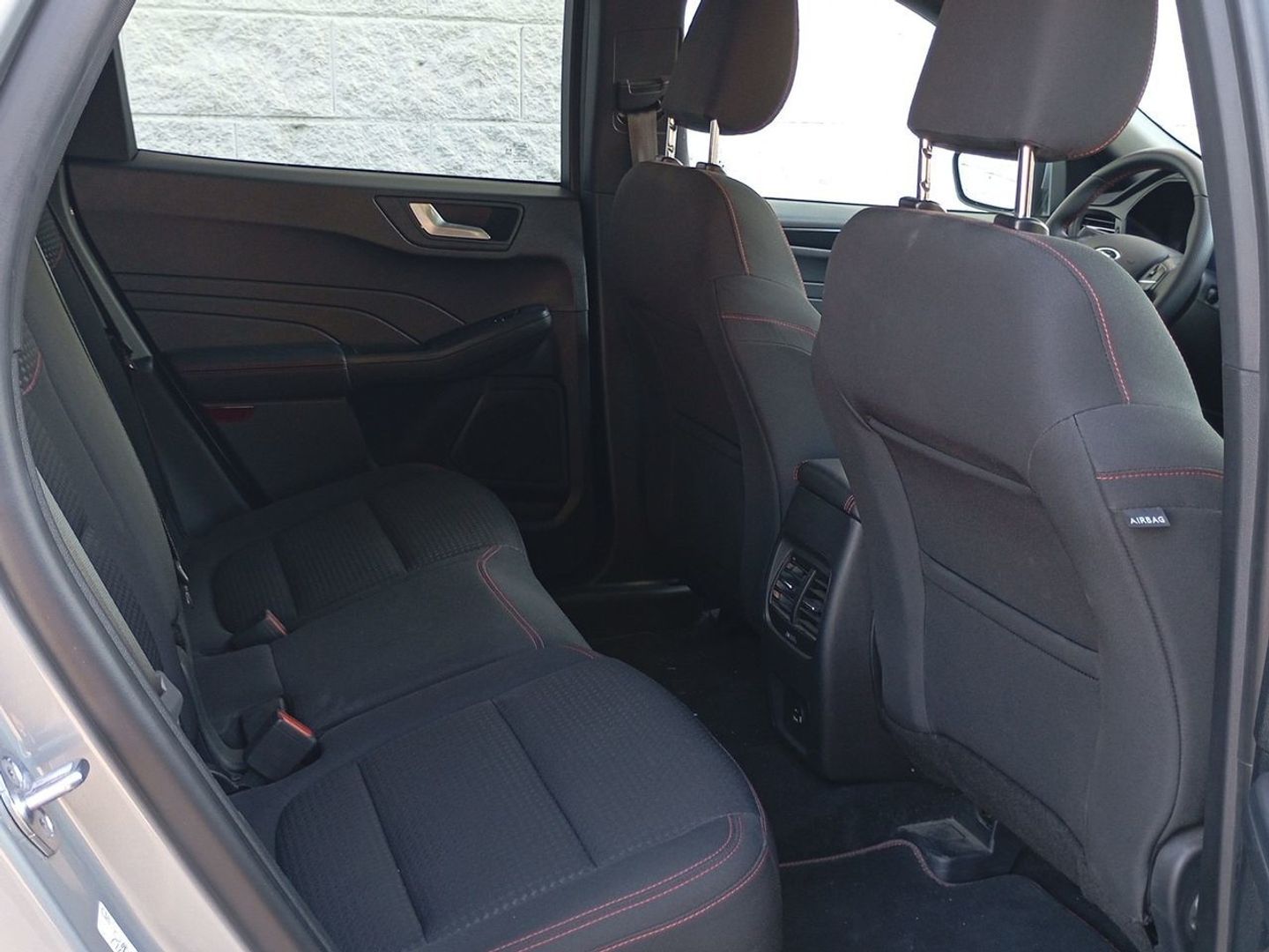 Ford Kuga 2.5 Duratec FHEV ST-Line Auto 140 kW (190 CV)