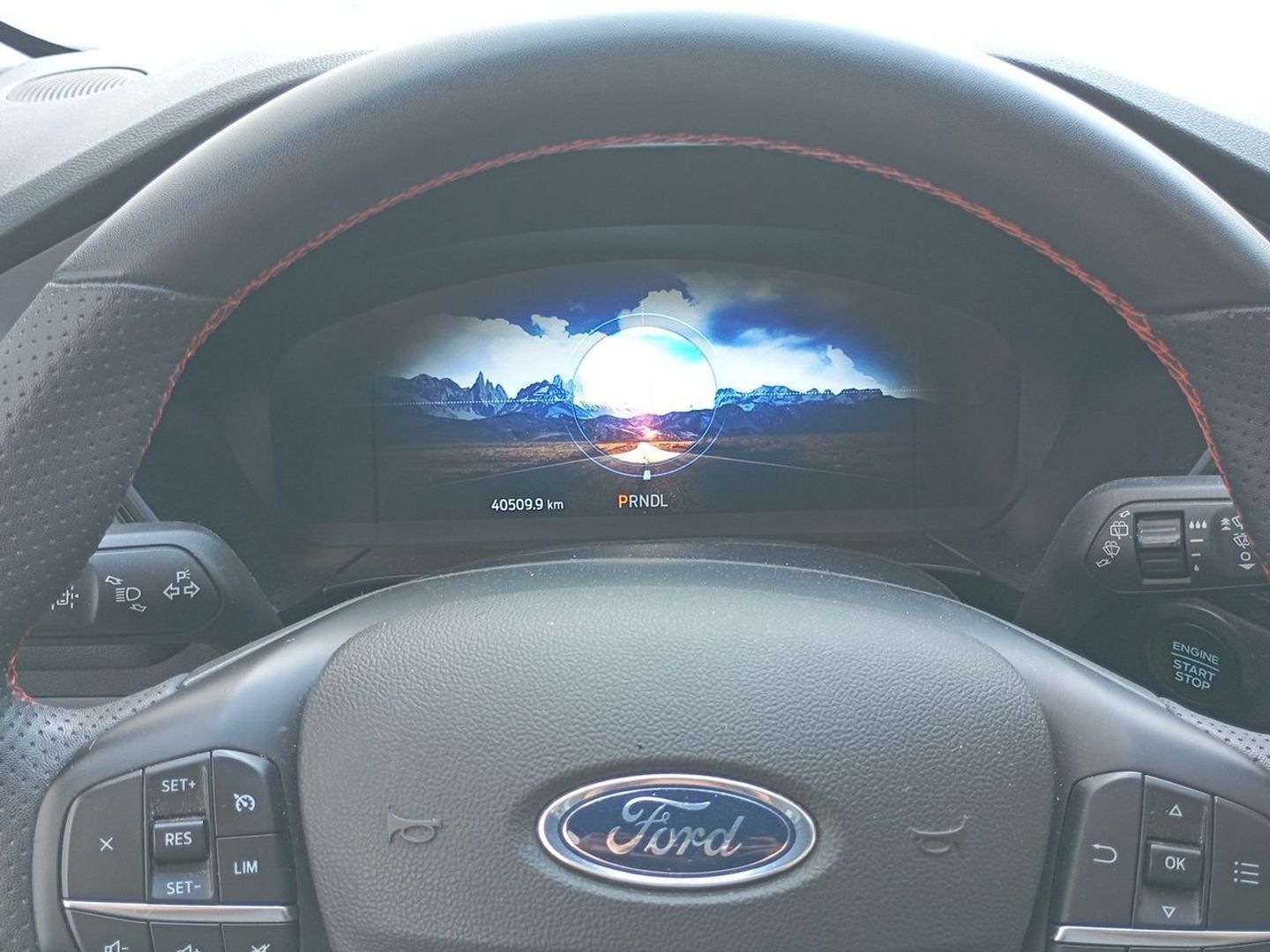 Ford Kuga 2.5 Duratec FHEV ST-Line Auto 140 kW (190 CV)