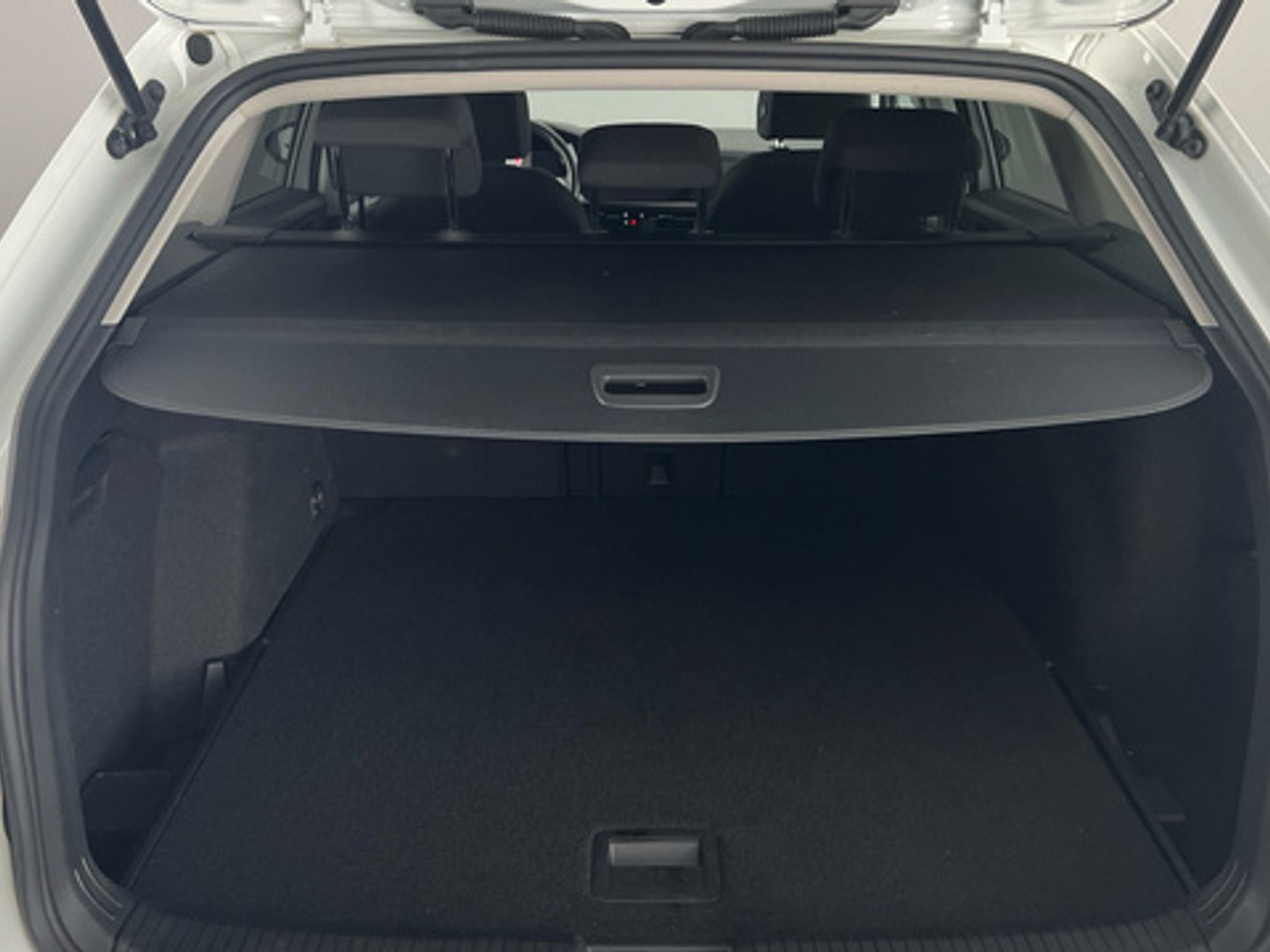 Volkswagen Golf Variant Life 2.0 TDI 85 kW (115 CV)