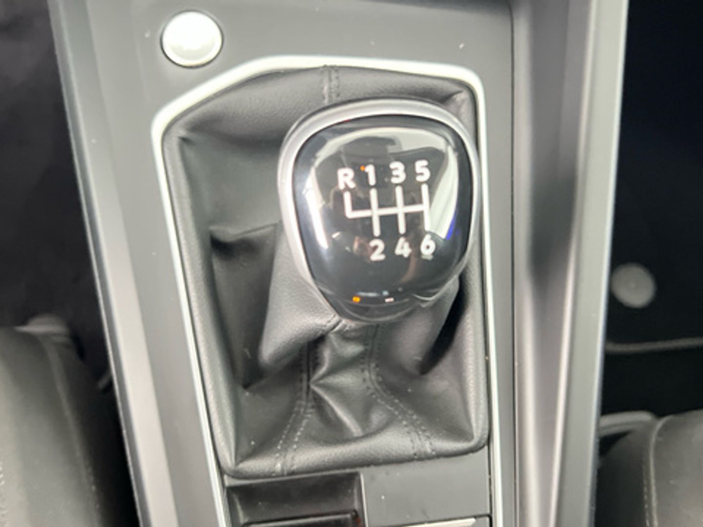 Volkswagen Golf Variant Life 2.0 TDI 85 kW (115 CV)