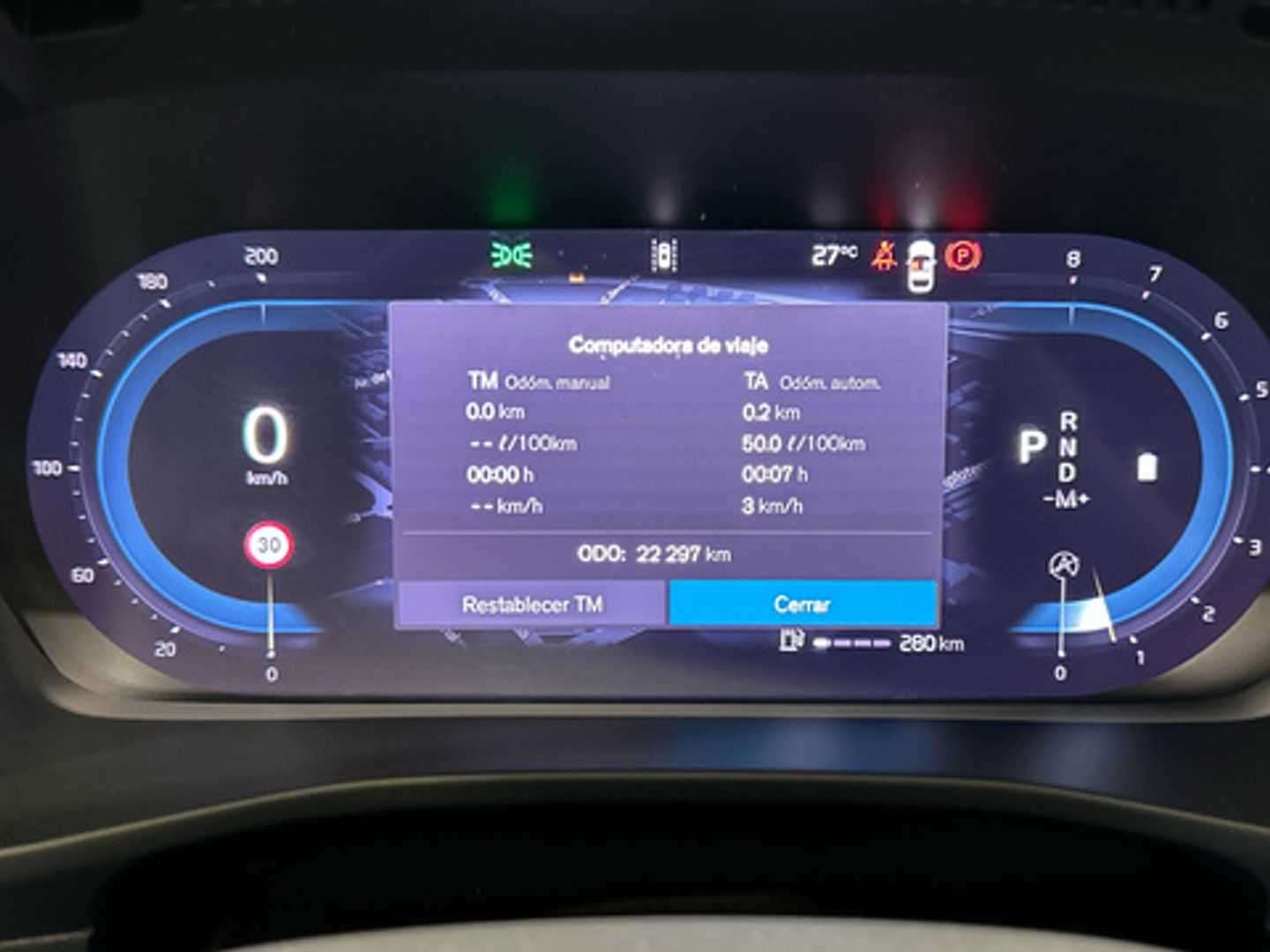 Volvo XC40 B3 G Plus Dark Auto 120 kW (163 CV)