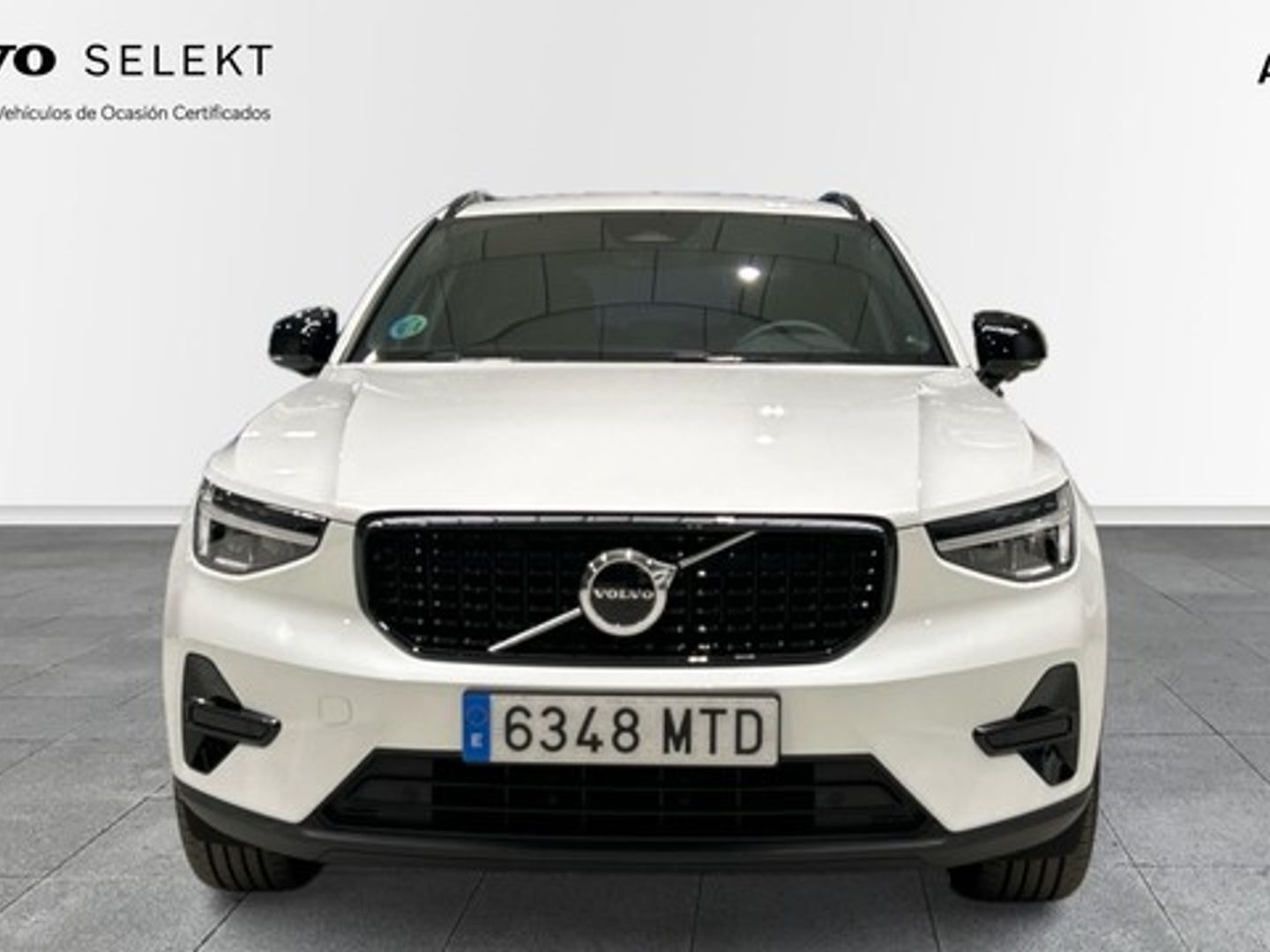 Volvo XC40 B3 G Plus Dark Auto 120 kW (163 CV)