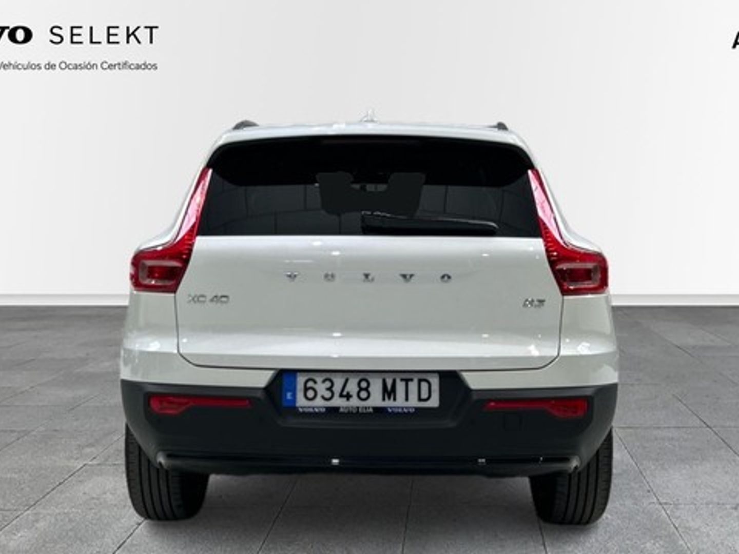 Volvo XC40 B3 G Plus Dark Auto 120 kW (163 CV)