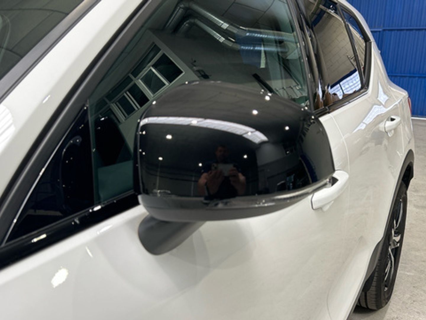 Volvo XC40 B3 G Plus Dark Auto 120 kW (163 CV)