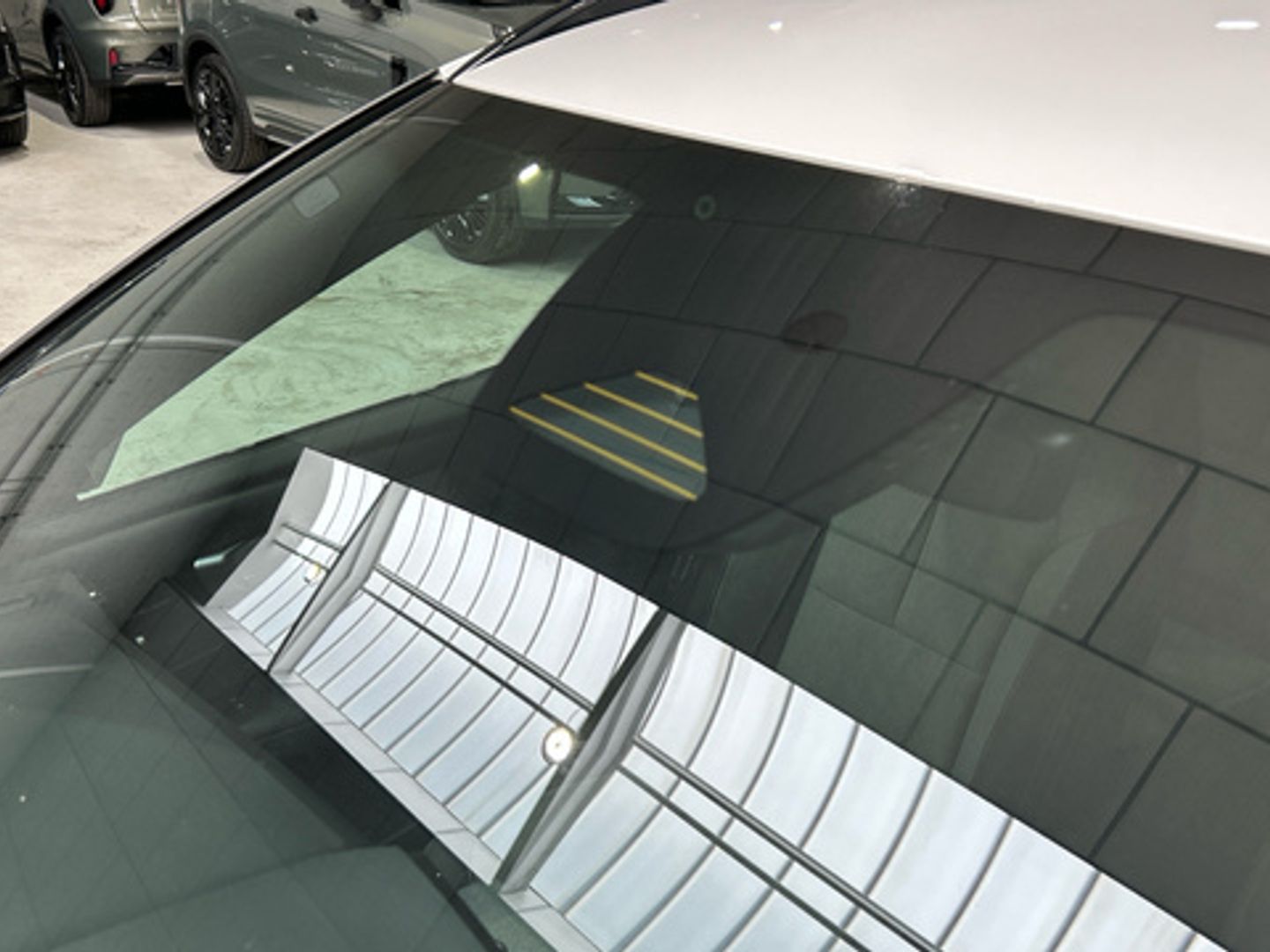 Volvo XC40 B3 G Plus Dark Auto 120 kW (163 CV)