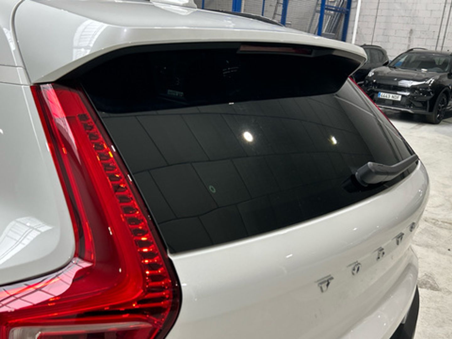 Volvo XC40 B3 G Plus Dark Auto 120 kW (163 CV)