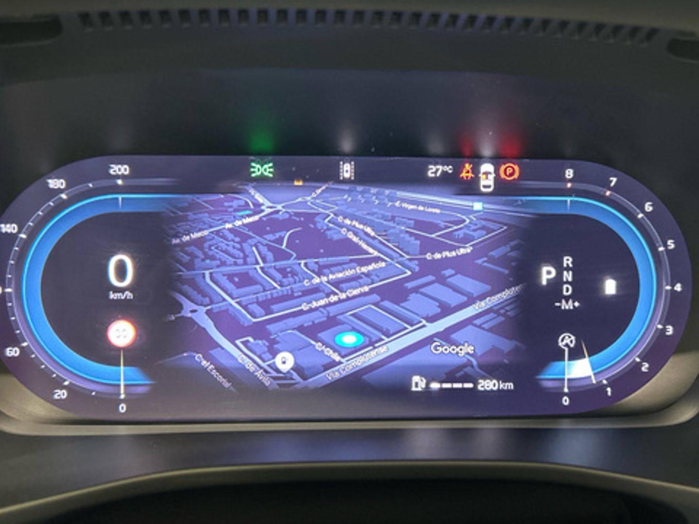 Volvo XC40 B3 G Plus Dark Auto 120 kW (163 CV)