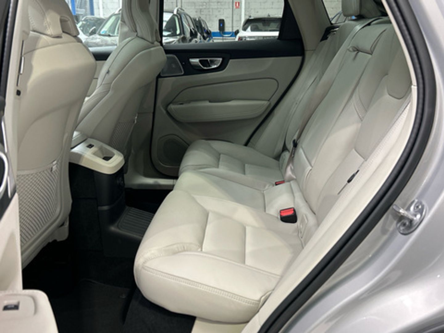 Volvo XC60 T6 Recharge Ultimate Dark AWD Auto 257 kW (350 CV)