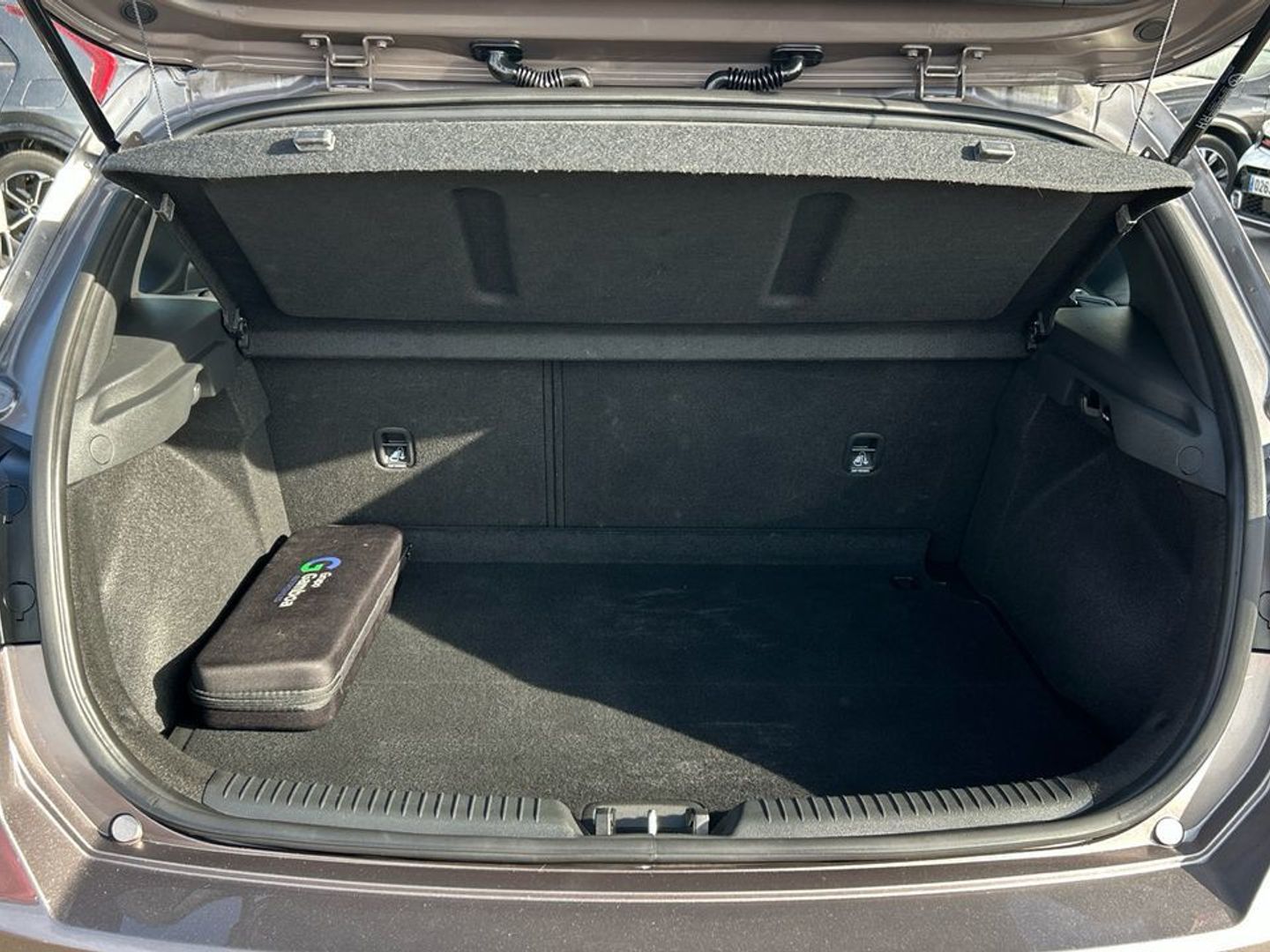 Hyundai i30 1.0 TGDI Klass 88 kW (120 CV) Marrón Compact