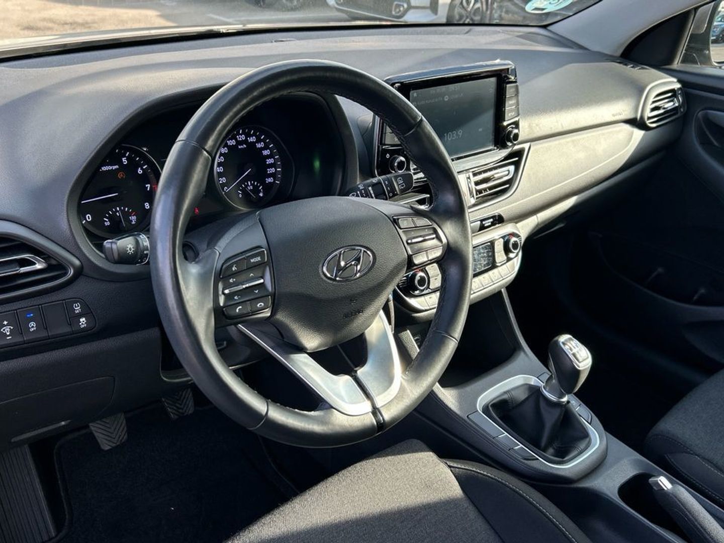 Hyundai i30 1.0 TGDI Klass 88 kW (120 CV) Marrón Compact