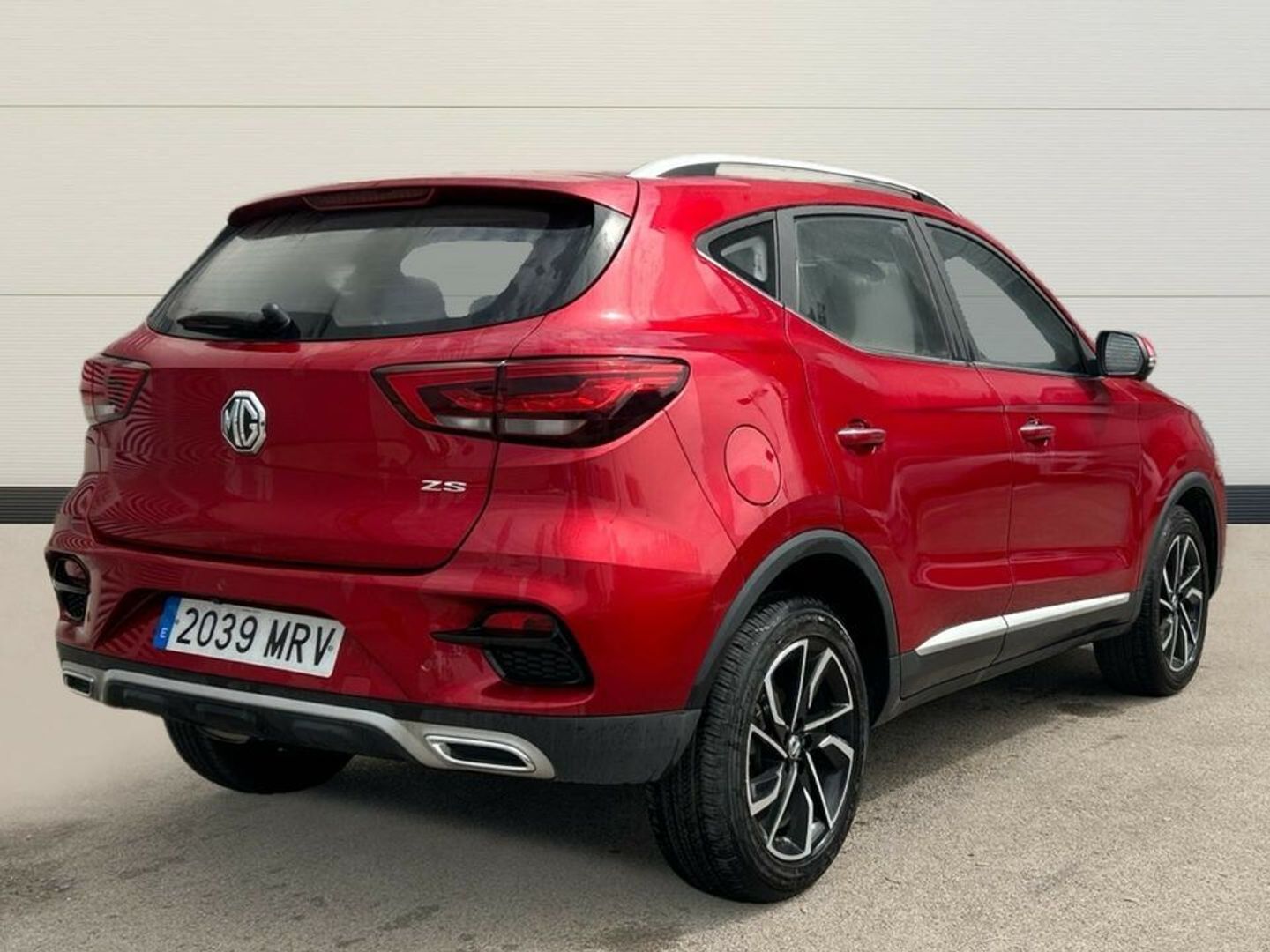 MG ZS 1.5 Luxury 78 kW (106 CV)