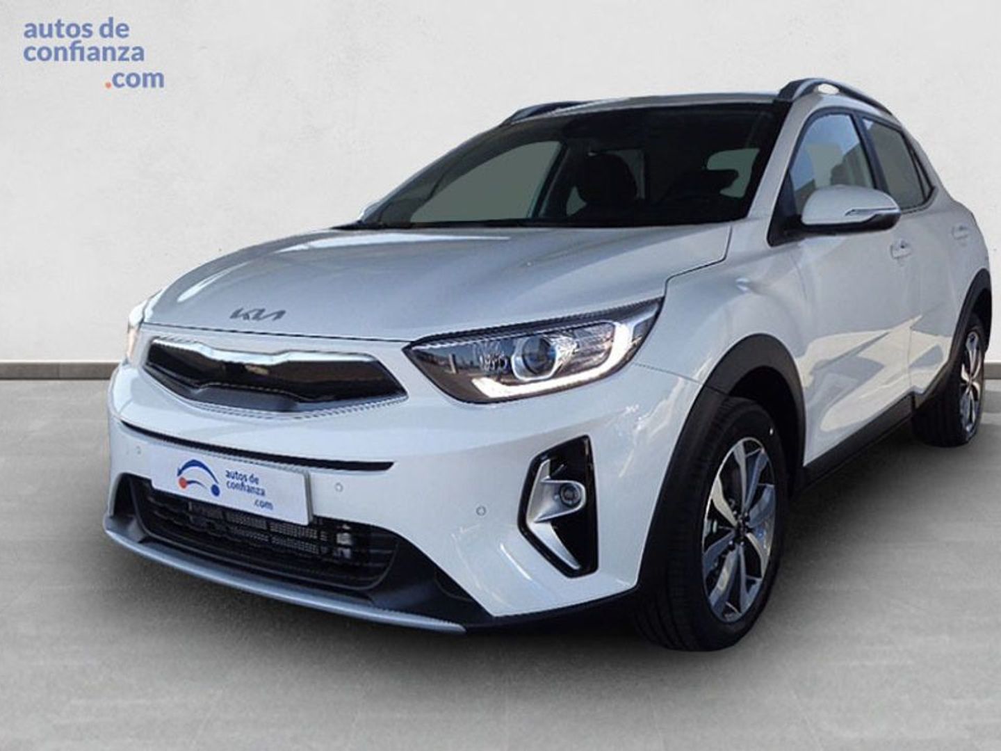 Kia Stonic 1.0 T-GDi MHEV Drive 74 kW (100 CV) Blanco SUV
