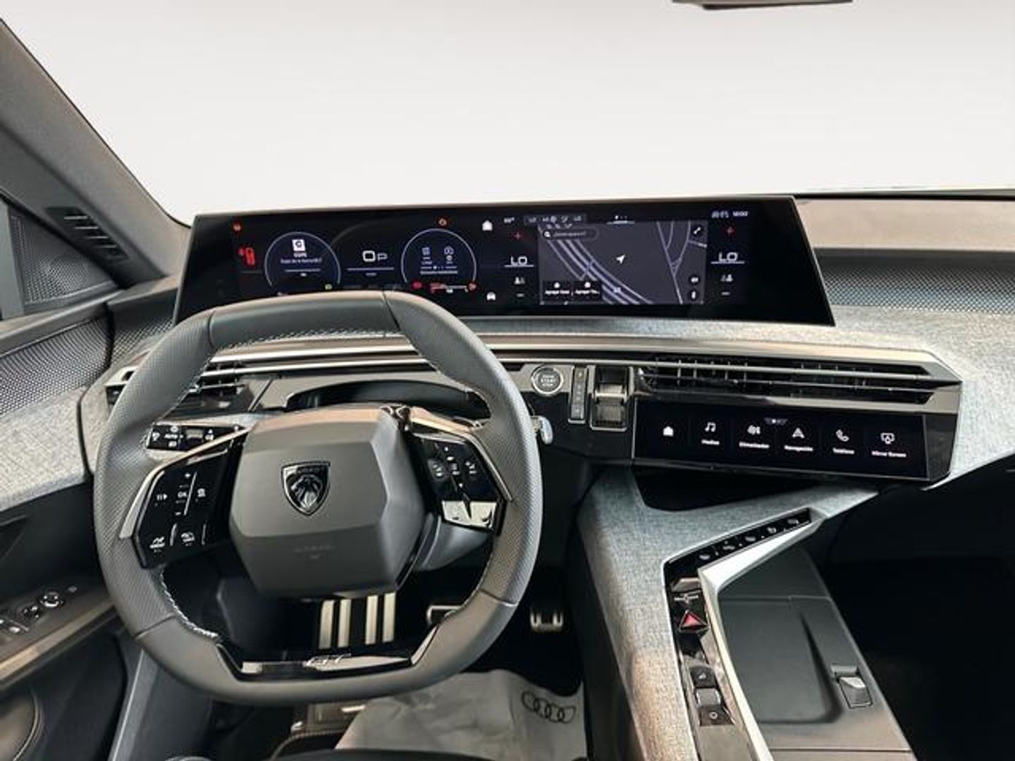 Peugeot 5008 Hybrid 1.2 GT eDCS6 100 kW (136 CV)