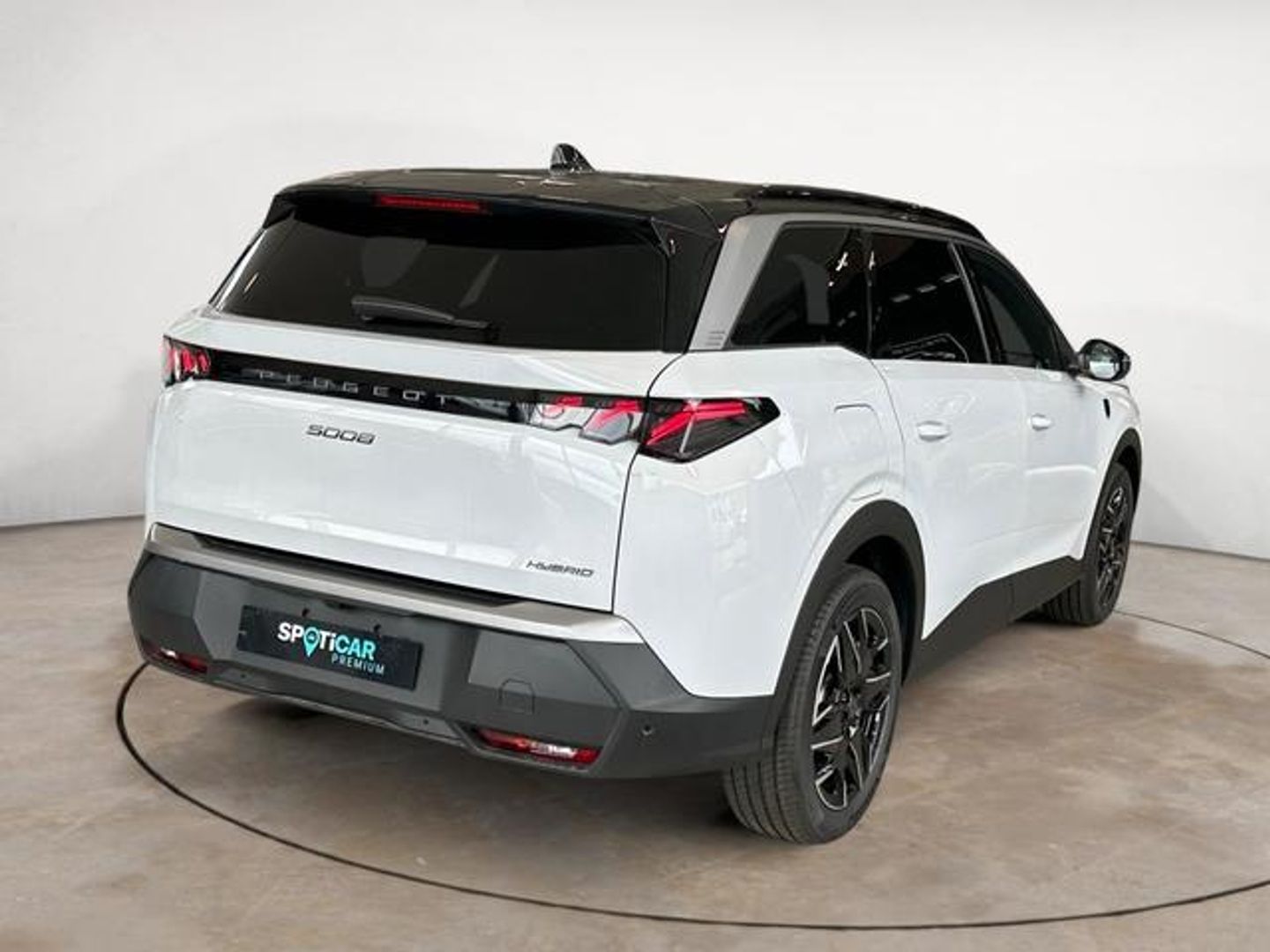 Peugeot 5008 Hybrid 1.2 GT eDCS6 100 kW (136 CV)
