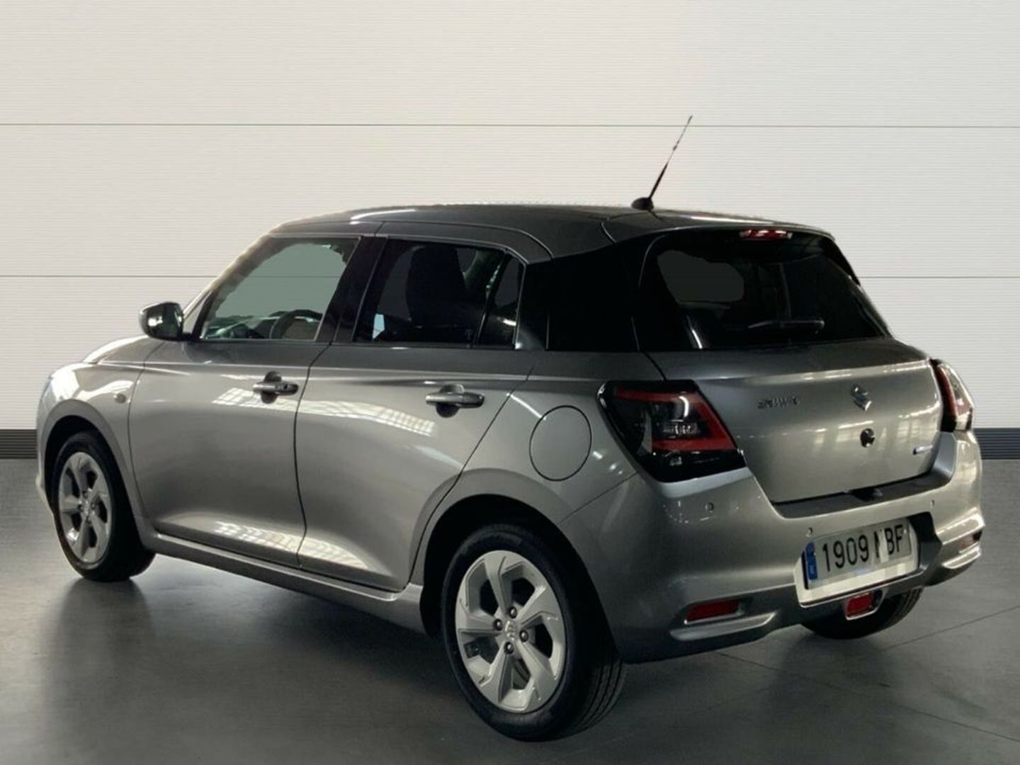 Suzuki Swift 1.2 Mild Hybrid S2 61 kW (83 CV)