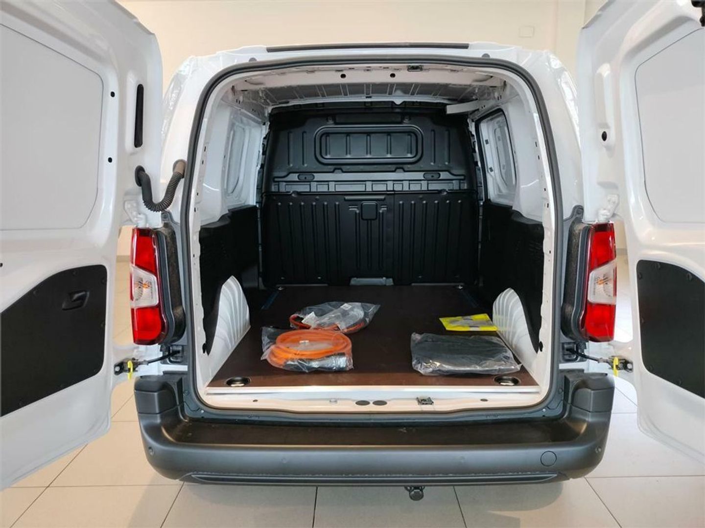 Toyota Proace City EV GX L1 50kWh 100 kW (136 CV)