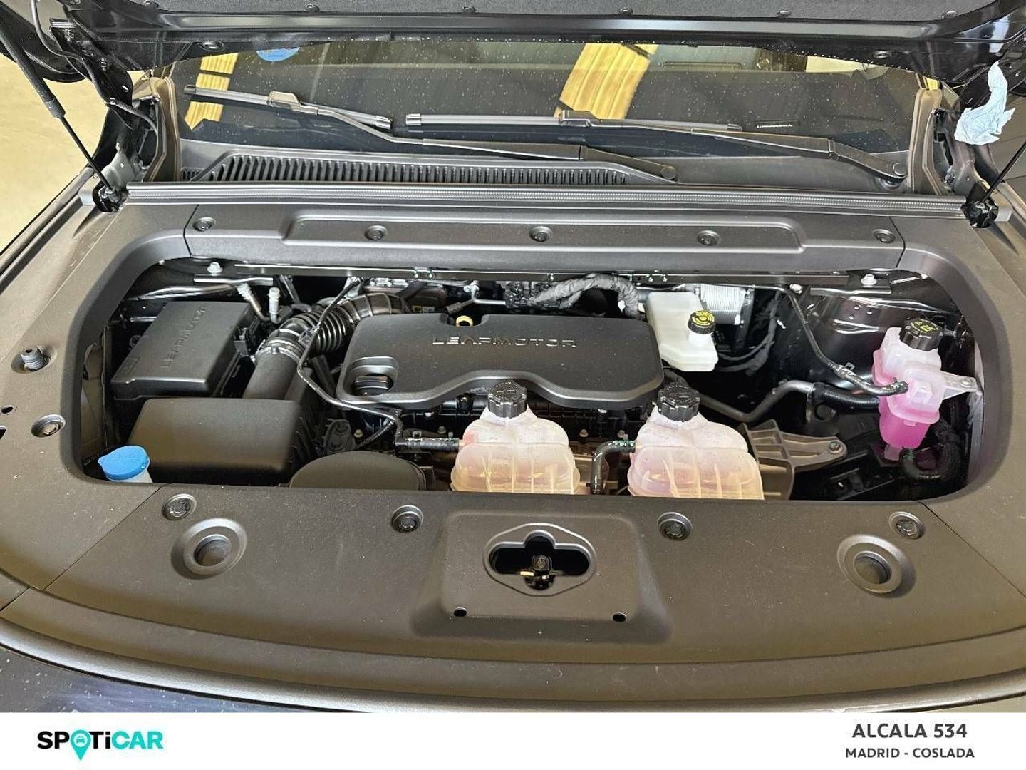 Leapmotor C10 Design REEV 28.4 kWh Auto 158 kW (215 CV)