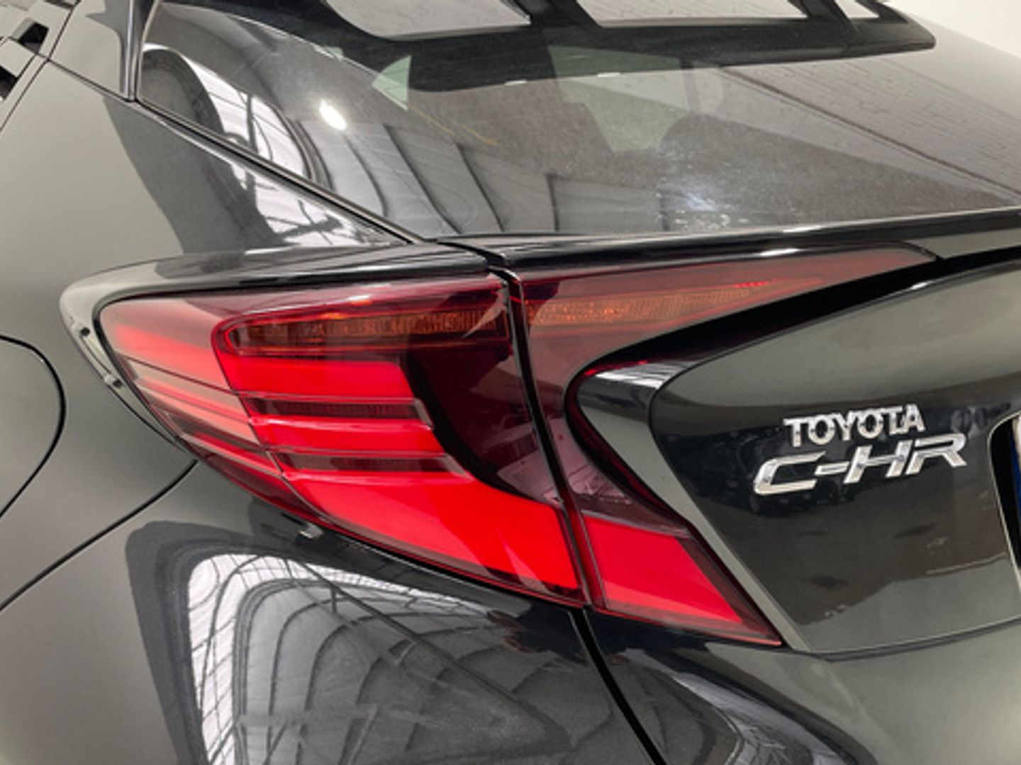 Toyota C-HR 180H GR Sport 135 kW (184 CV)