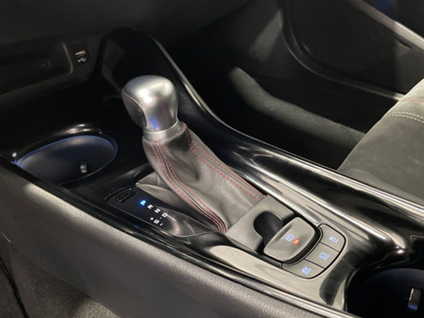 Toyota C-HR 180H GR Sport 135 kW (184 CV)