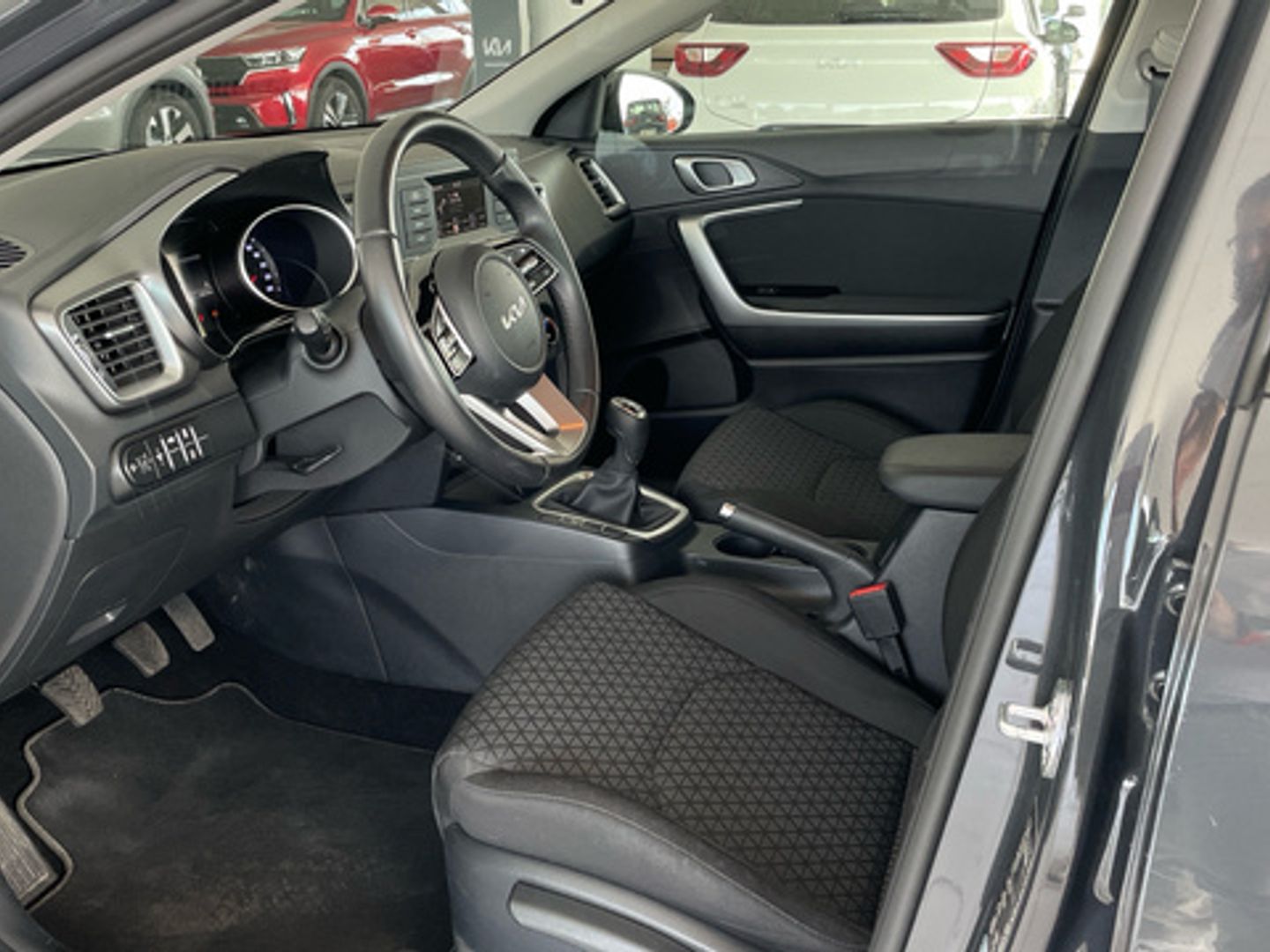 Kia Ceed 1.0 T-GDi Concept 88 kW (120 CV)