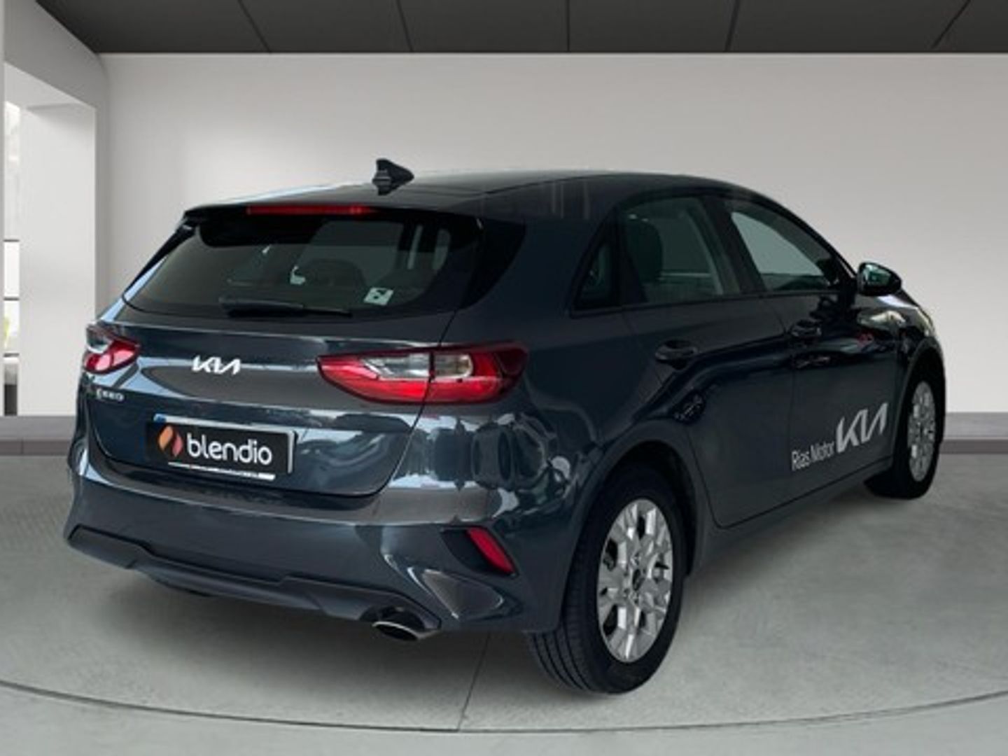 Kia Ceed 1.0 T-GDi Concept 88 kW (120 CV)