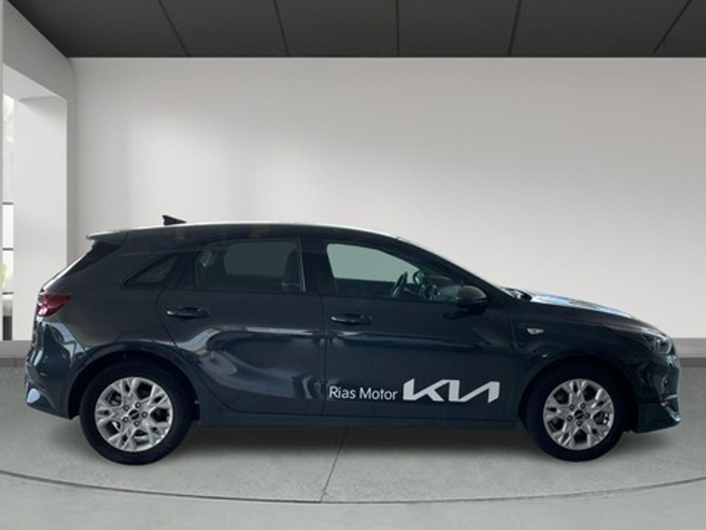 Kia Ceed 1.0 T-GDi Concept 88 kW (120 CV)
