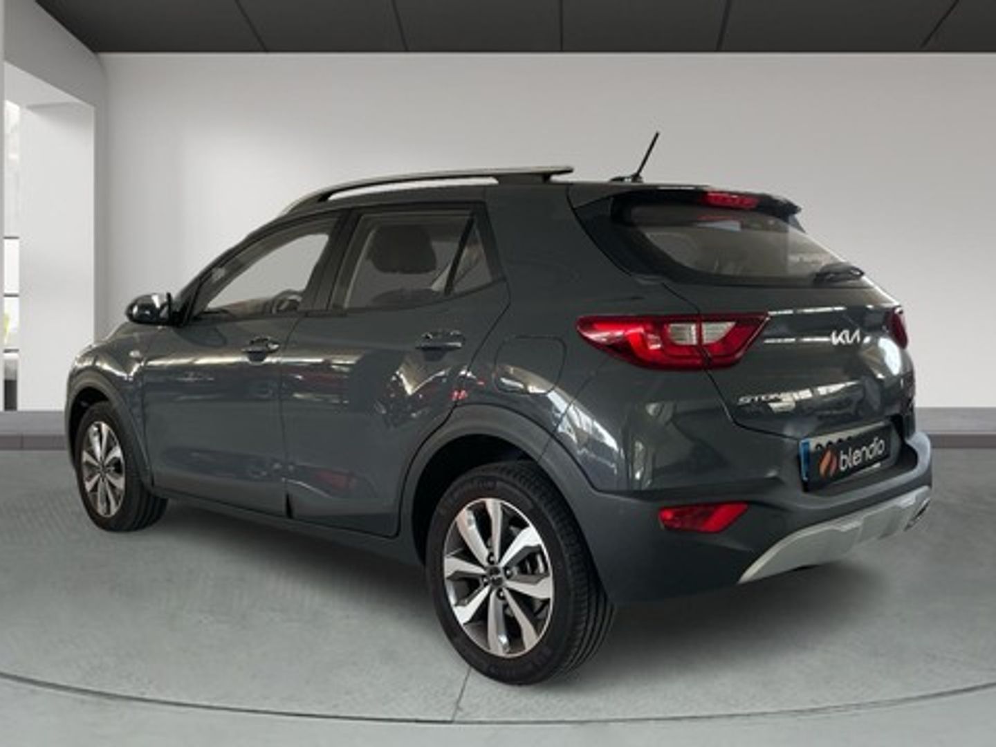 Kia Stonic 1.0 T-GDi MHEV iMT Concept 74 kW (100 CV)