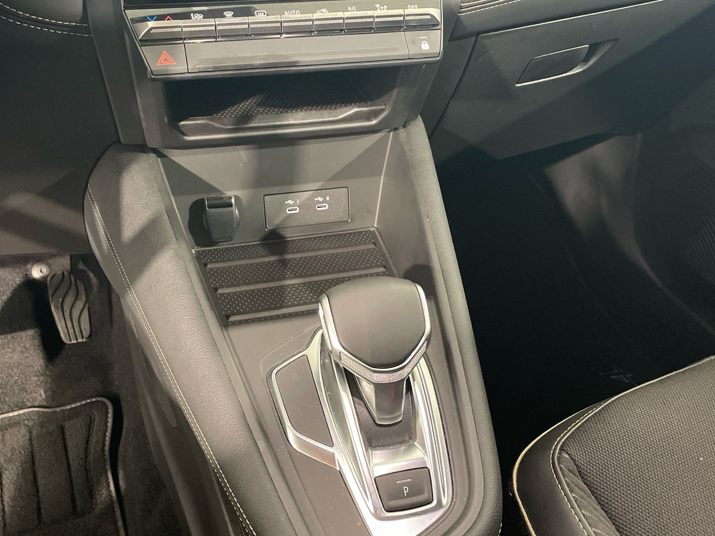 Renault Symbioz Iconic E-Tech full hybrid 105kW 107 kW (145 CV)