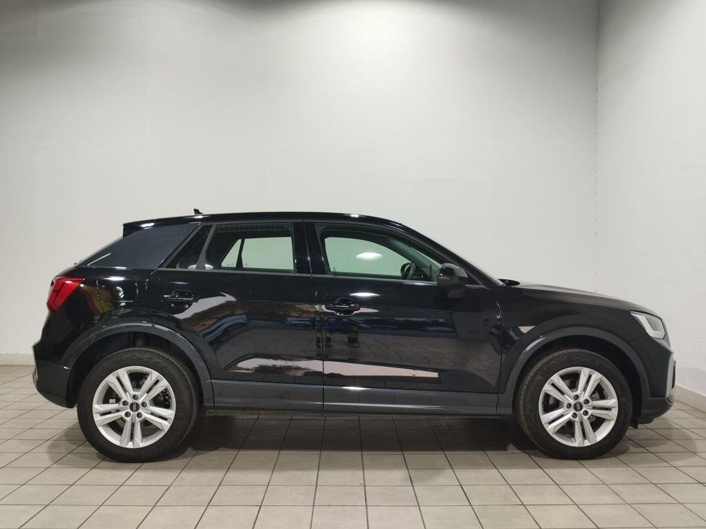 Audi Q2 Advanced 30 TFSI 85 kW (116 CV)