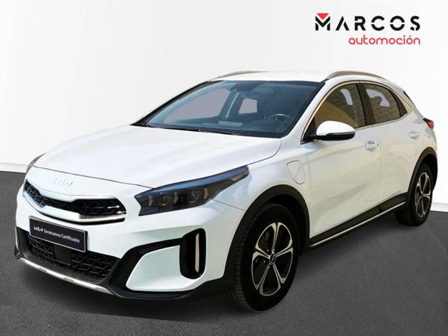 Kia XCeed 1.6 GDi PHEV eDrive 104 kW (141 CV) Blanco SUV