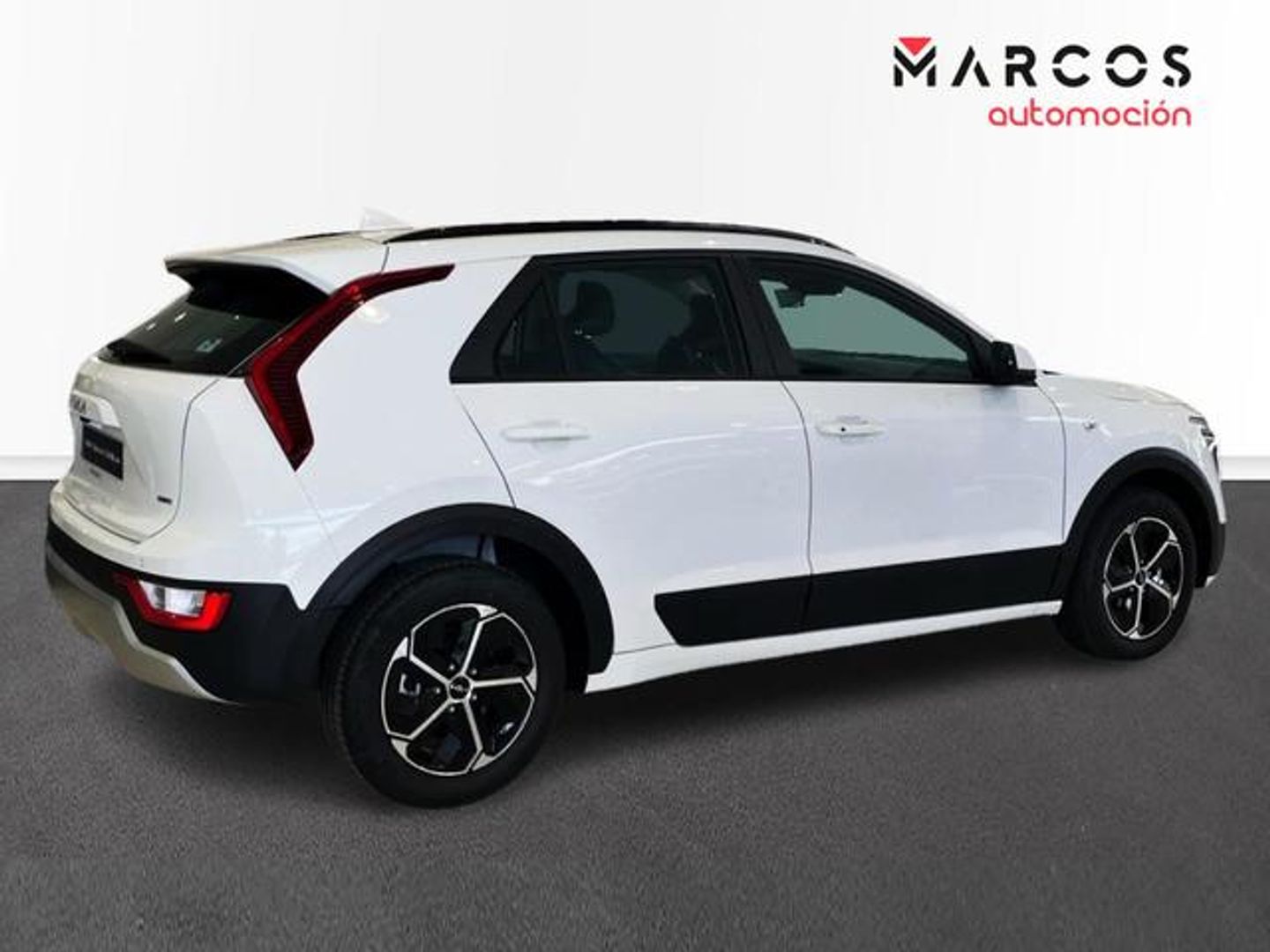 Kia Niro 1.6 GDi HEV Concept 95 kW (129 CV)