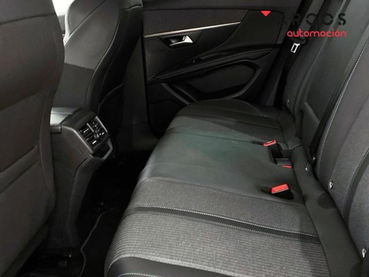 Peugeot 3008 PureTech 130 S&S Allure Pack EAT8 96 kW (130 CV)