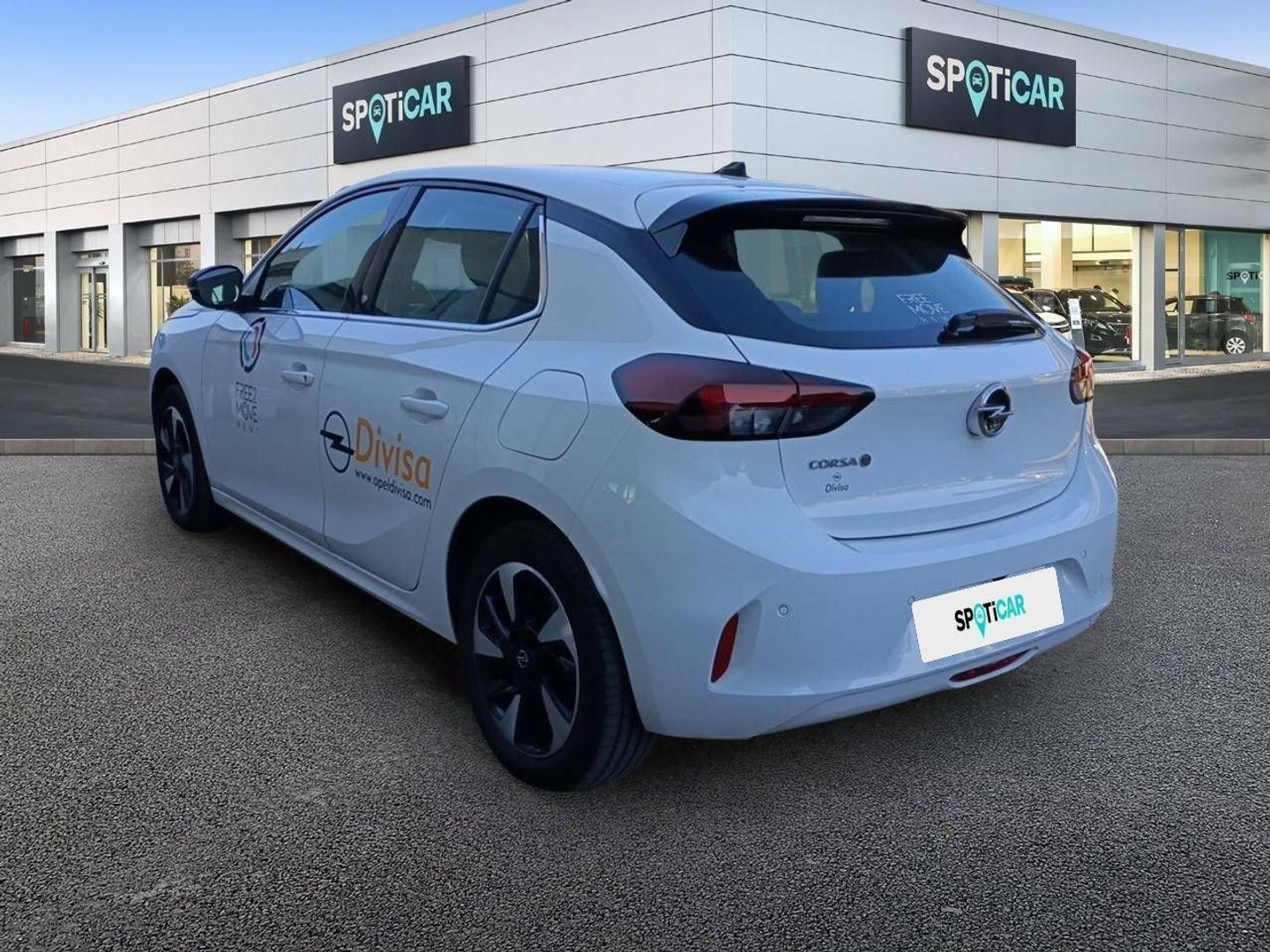Opel Corsa-e 50kWh Elegance-e 100 kW (136 CV)
