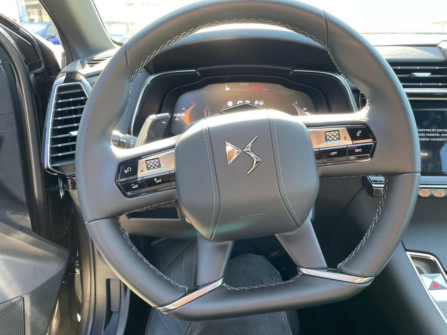 DS DS7 BlueHDi 130 Rivoli Auto 96 kW (130 CV)