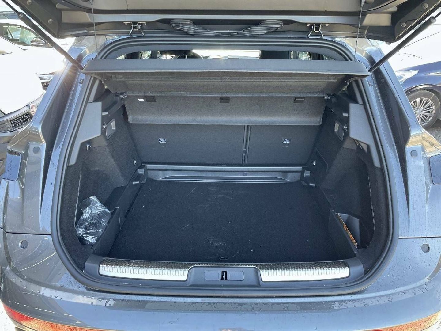 DS DS7 BlueHDi 130 Rivoli Auto 96 kW (130 CV)
