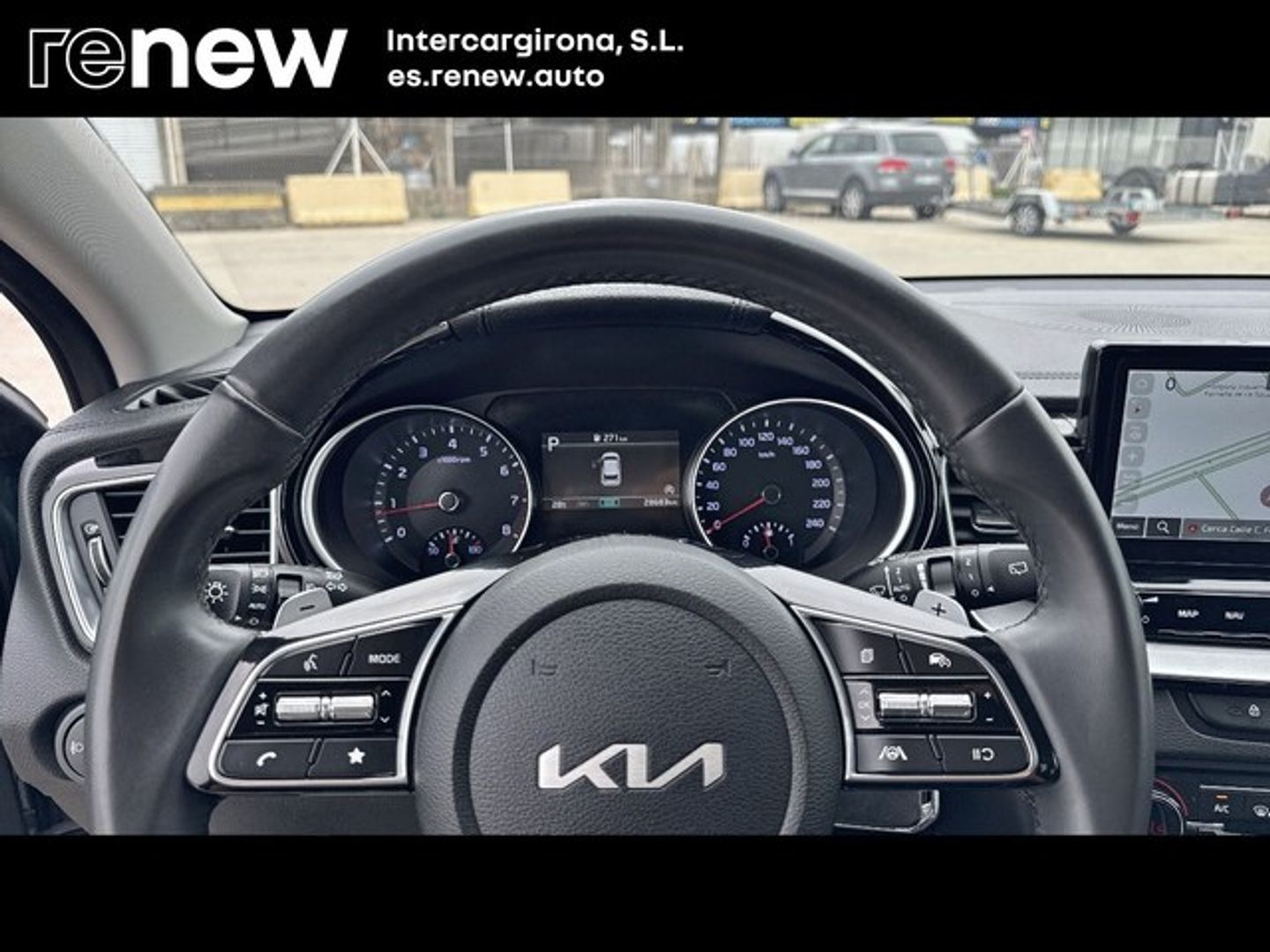 Kia Ceed 1.5 MHEV Tech DCT 118 kW (160 CV) Gris Sedan